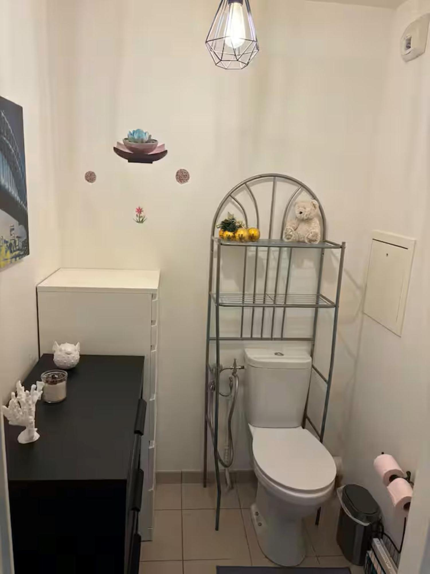 A 10 Mins D'Aeroport D'Orly Logement Lumineux Chaleureux Athis Mons Bagian luar foto