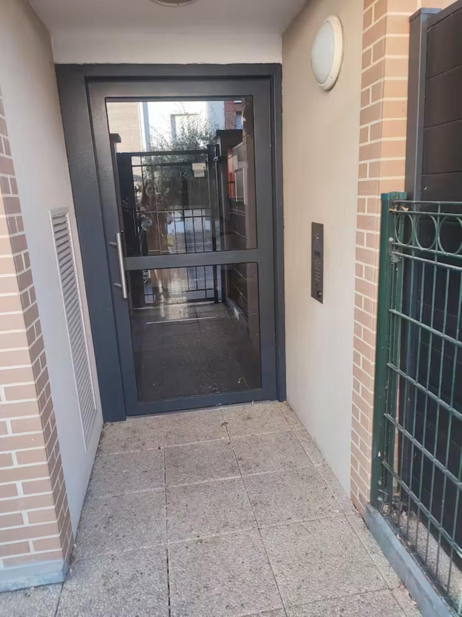 A 10 Mins D'Aeroport D'Orly Logement Lumineux Chaleureux Athis Mons Bagian luar foto